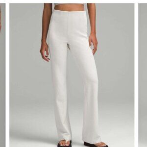 Lululemon Ribbed Softstreme Flared Pant Bone Size 12 High Rise Lounge Yoga $128